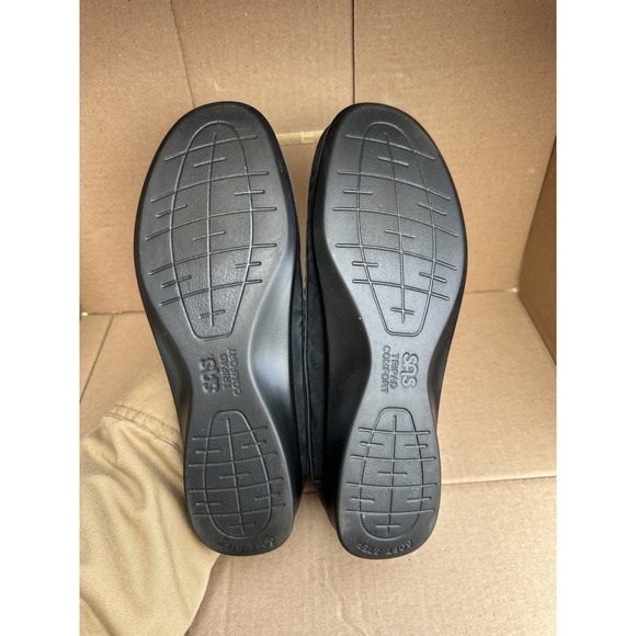 SAS Crissy Slip On Loafer Black Leather Tripad Cool Step Women's 8.5M NWOB - Picture 8 of 8